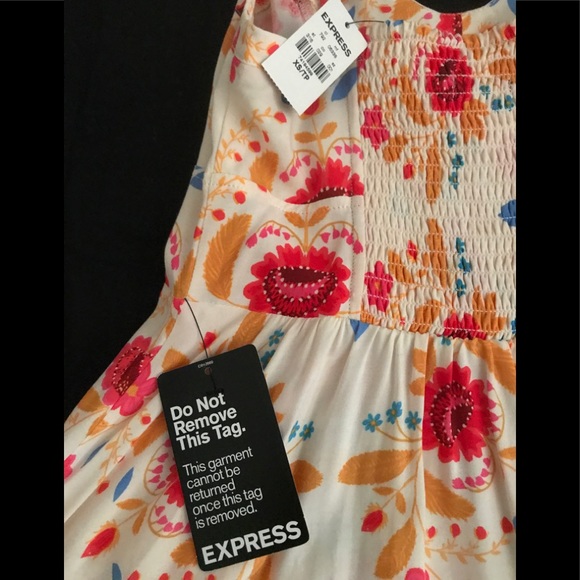 Dress - Picture 3 of 3